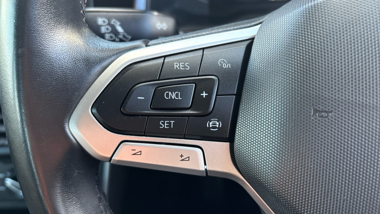 Volkswagen Polo 1.0 Life 5dr Petrol Hatchback